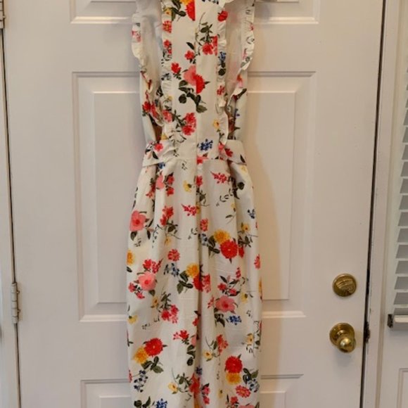 Gal Meets Glam Beverly - Picture 4 of 6